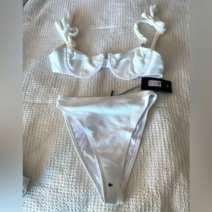 Fashion Nova, Small, underwire bikini, white